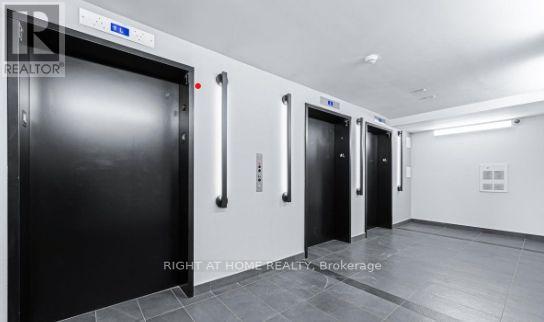 1111 - 1 Jarvis Street, Hamilton, Ontario  L8R 0A8 - Photo 6 - X12543798