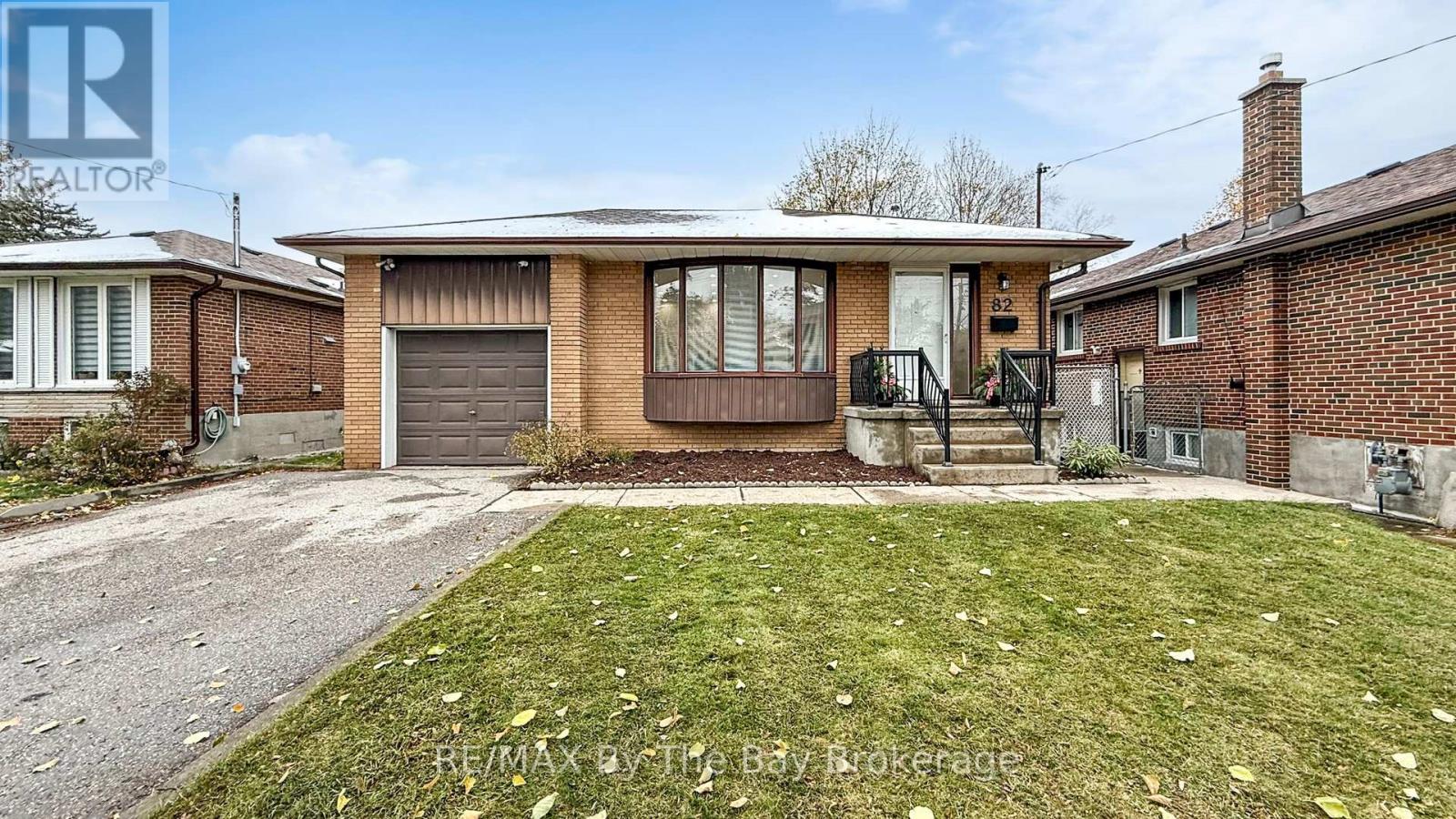 82 BRIMORTON DRIVE, Toronto, Ontario