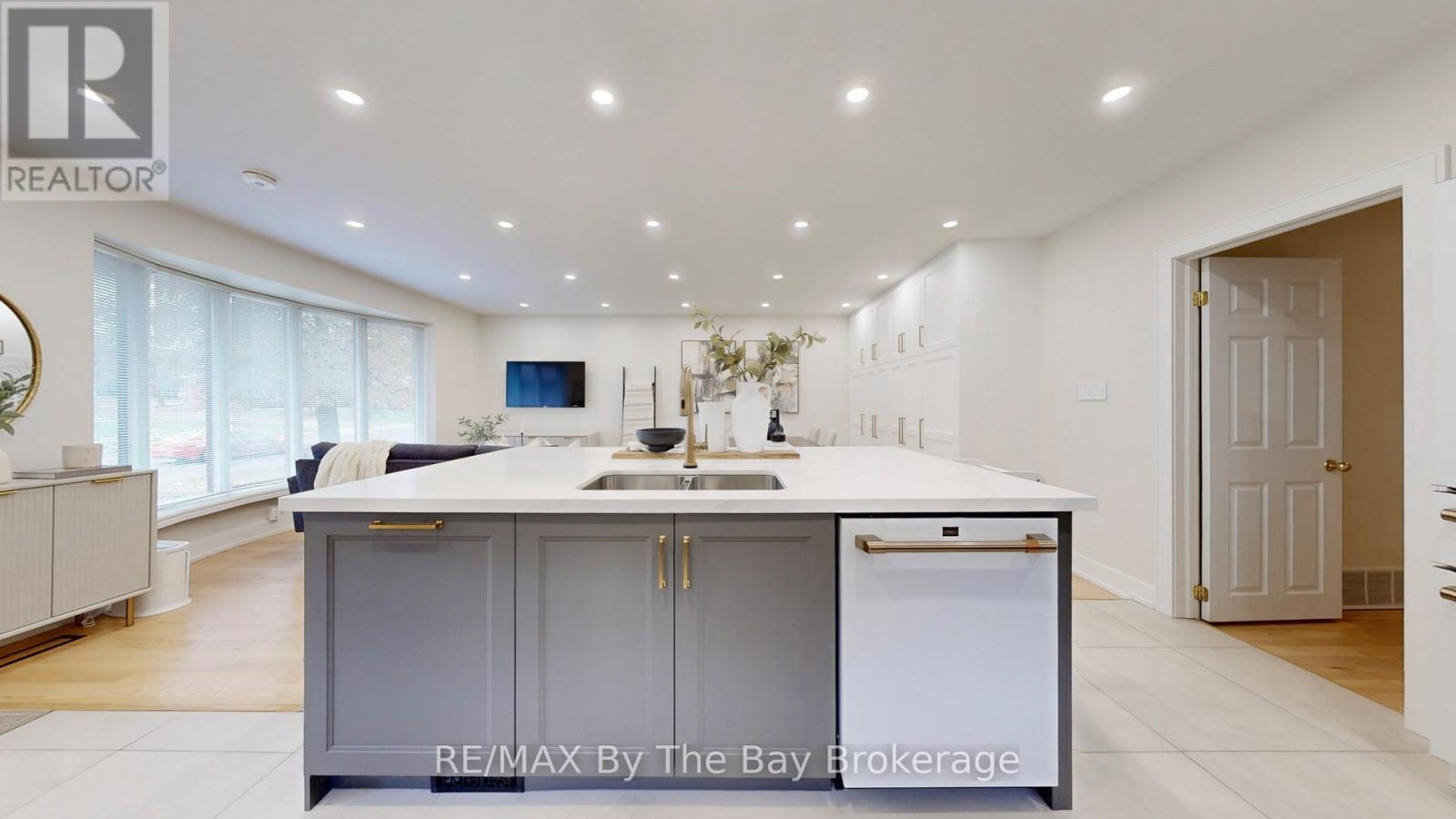 82 Brimorton Drive, Toronto, Ontario  M1P 3Z5 - Photo 11 - E12543820