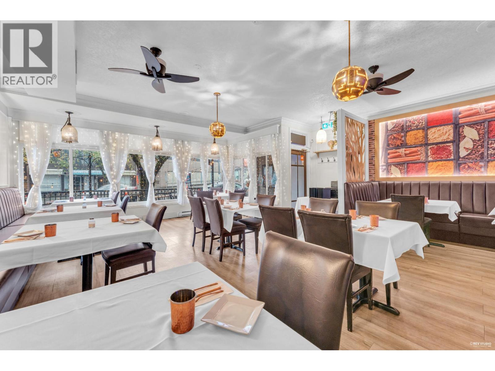 4473 W 10th Avenue, Vancouver, British Columbia  V6R 2H8 - Photo 8 - C8073801