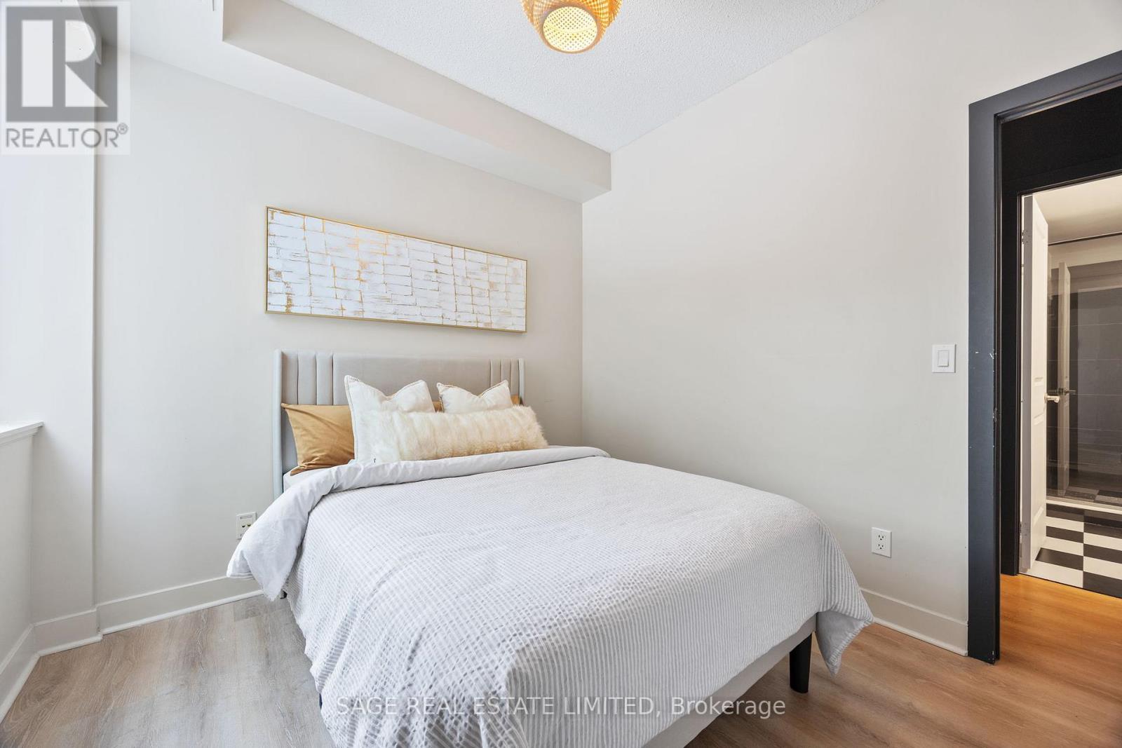 917 - 438 King Street W, Toronto, Ontario  M5V 3T9 - Photo 14 - C12543818