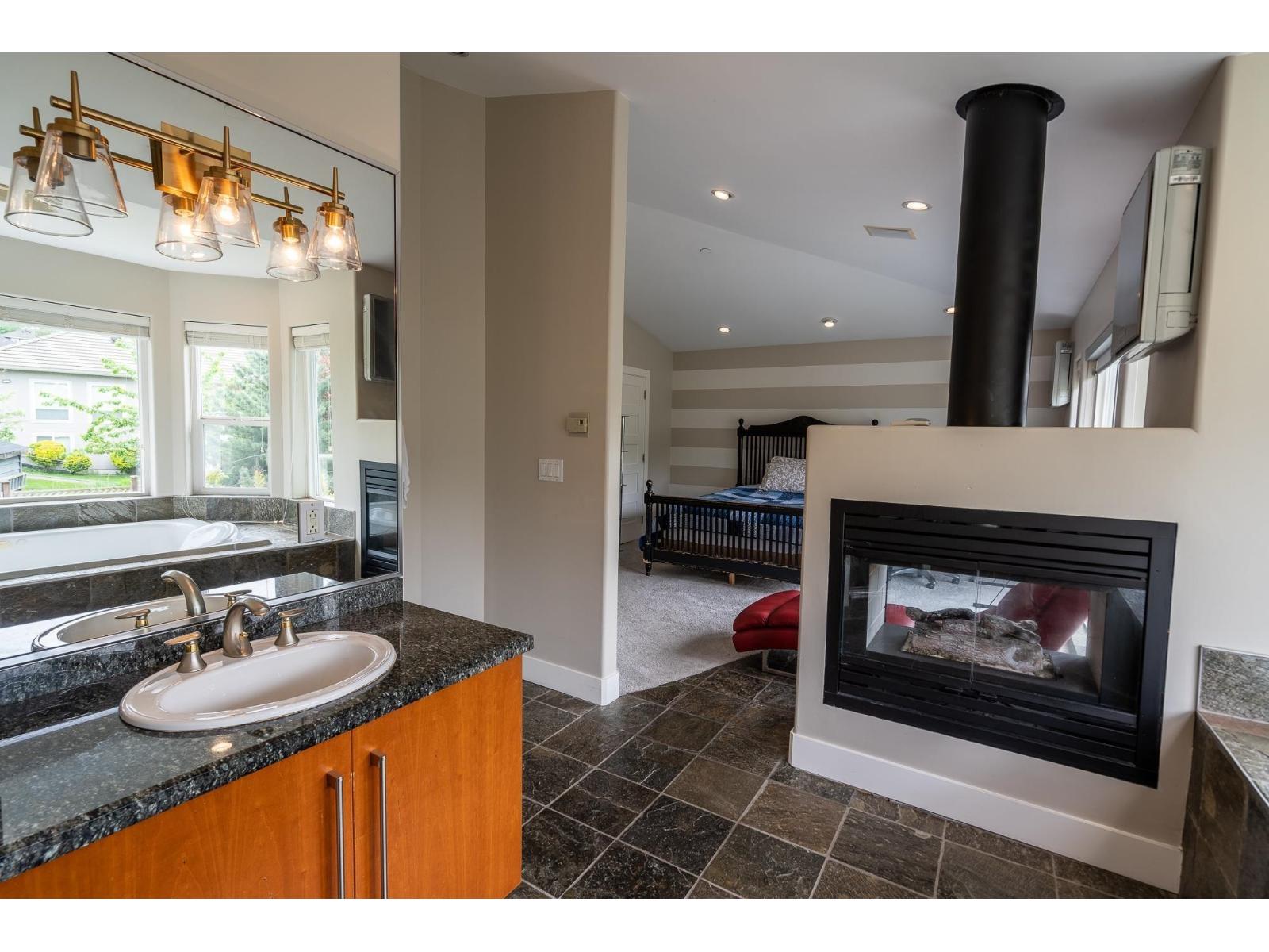 10033 181 Street, Surrey, British Columbia  V4N 5B5 - Photo 16 - R3067159