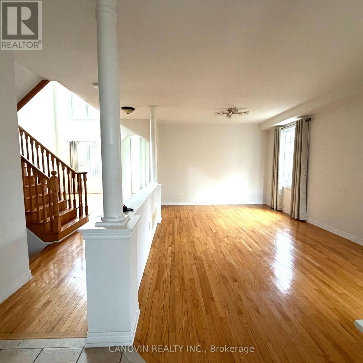 46 Misty Well Drive, Richmond Hill, Ontario  L4E 4J5 - Photo 13 - N12543824