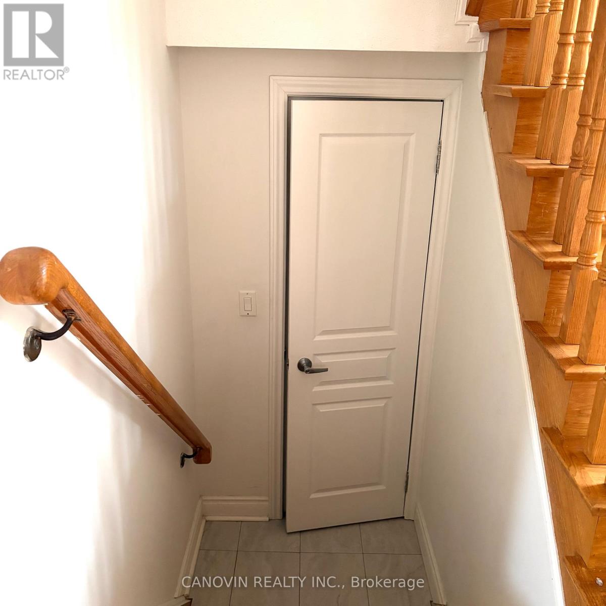 46 Misty Well Drive, Richmond Hill, Ontario  L4E 4J5 - Photo 19 - N12543824