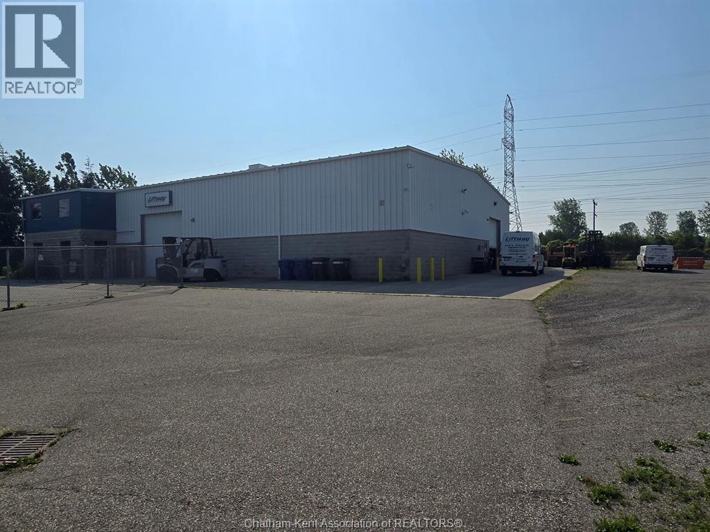 54 Siemens Street, Chatham, Ontario  N7M 6M5 - Photo 3 - 25015334