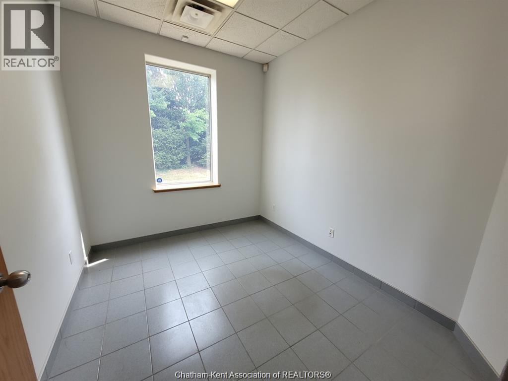 54 Siemens Street, Chatham, Ontario  N7M 6M5 - Photo 9 - 25015334