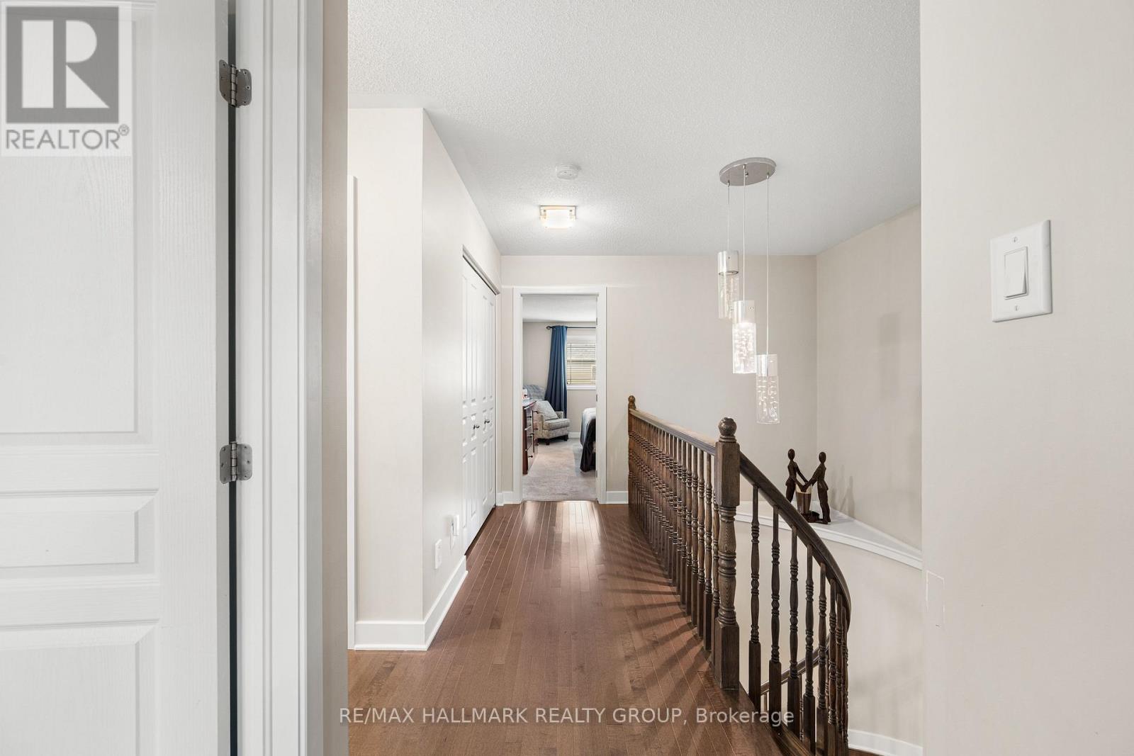 311 Travis Street, Ottawa, Ontario  K1W 0E5 - Photo 13 - X12543850