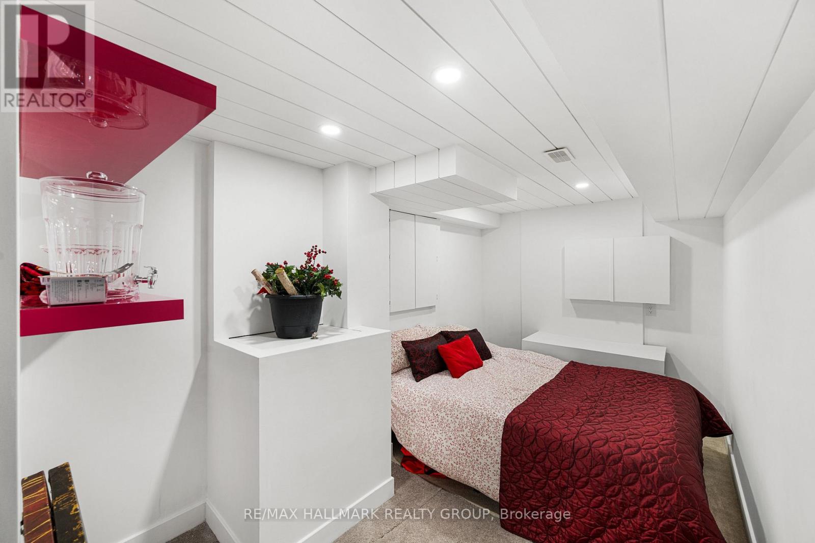 311 Travis Street, Ottawa, Ontario  K1W 0E5 - Photo 23 - X12543850