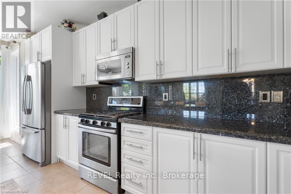 6500 St. Michael Avenue, Niagara Falls, Ontario  L2H 0C5 - Photo 12 - X12543834