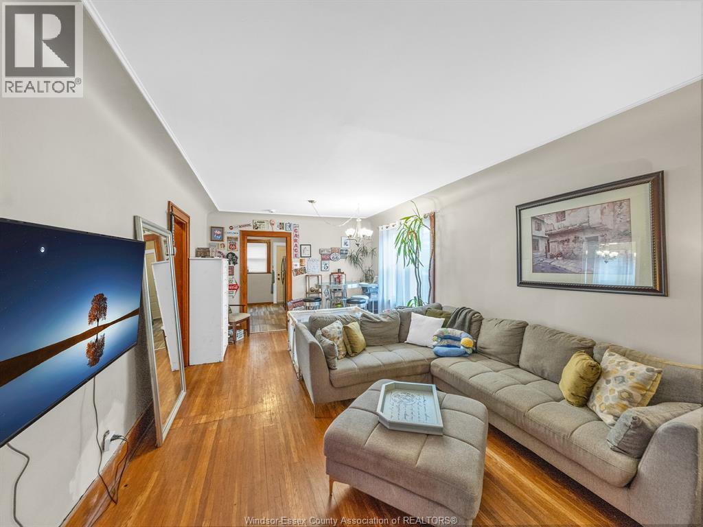 1534 Lillian Avenue, Windsor, Ontario  N8X 4A8 - Photo 13 - 25028737