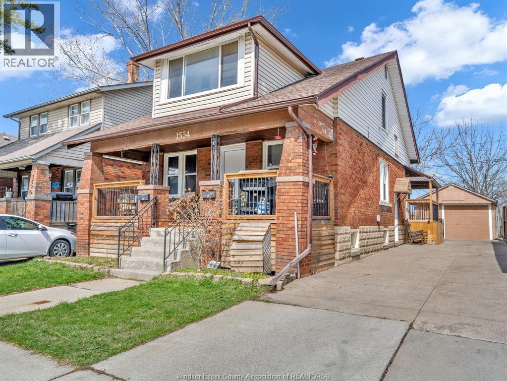 1534 Lillian Avenue, Windsor, Ontario  N8X 4A8 - Photo 2 - 25028737