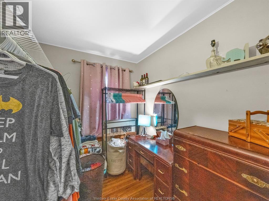 1534 Lillian Avenue, Windsor, Ontario  N8X 4A8 - Photo 20 - 25028737
