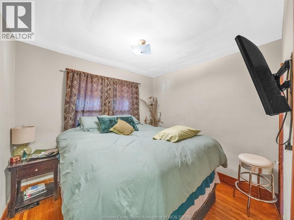 1534 Lillian Avenue, Windsor, Ontario  N8X 4A8 - Photo 22 - 25028737