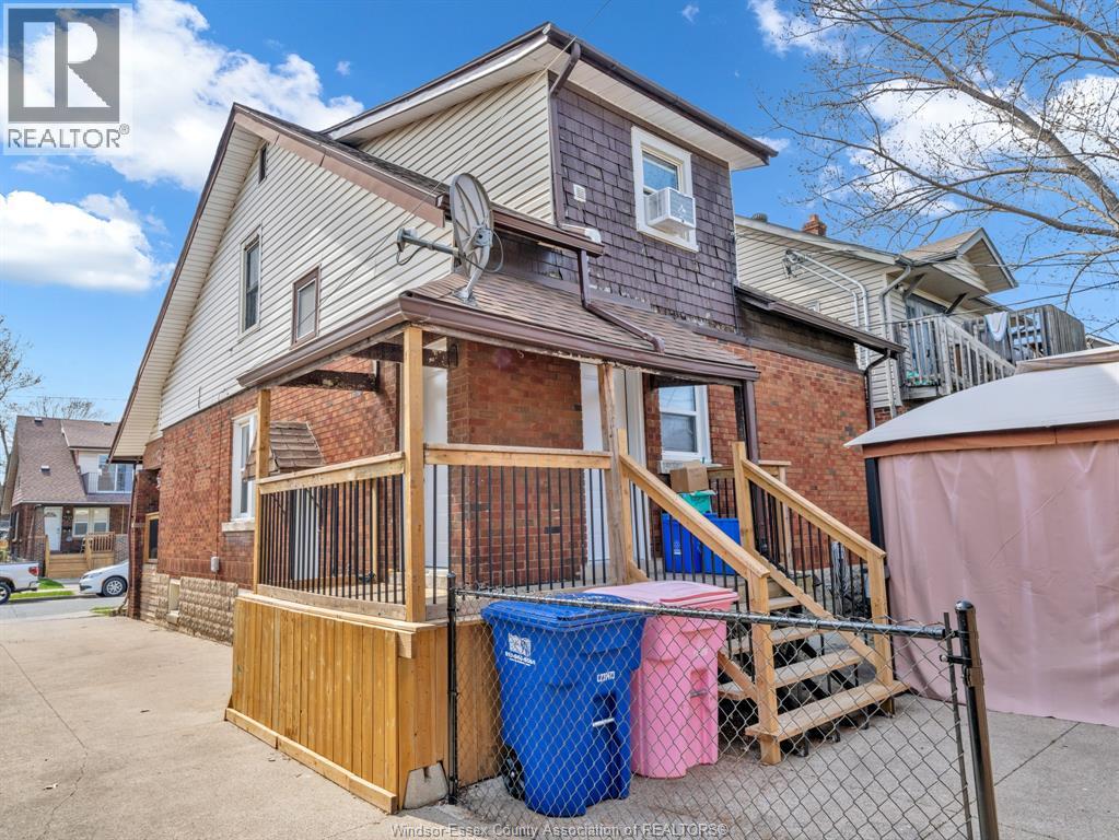 1534 Lillian Avenue, Windsor, Ontario  N8X 4A8 - Photo 5 - 25028737