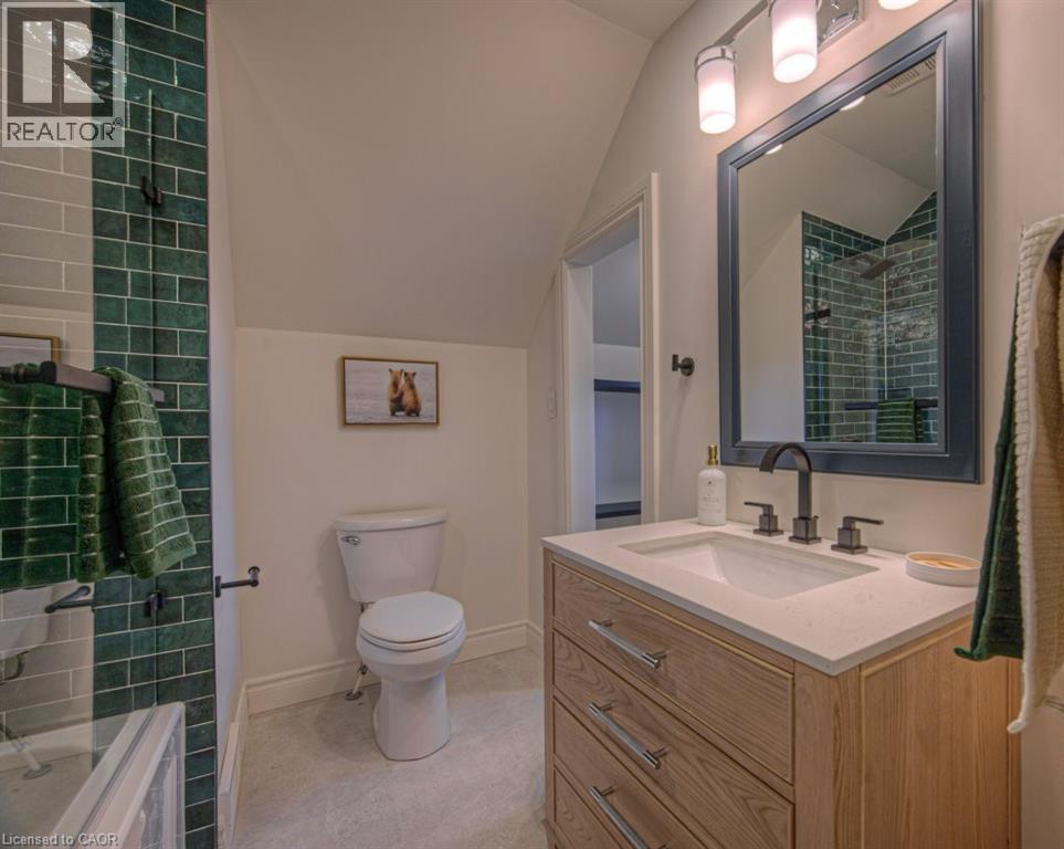 30 Dunbar Road S, Waterloo, Ontario  N2L 2E3 - Photo 24 - 40785705