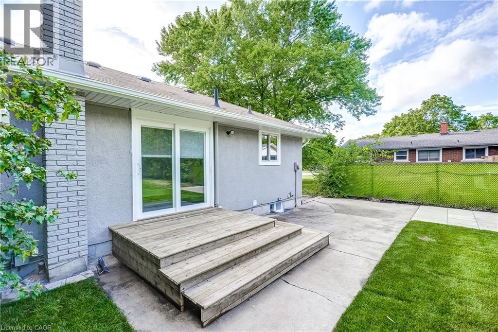 8 Glengarry Road, St. Catharines, Ontario  L2T 2T8 - Photo 32 - 40782479