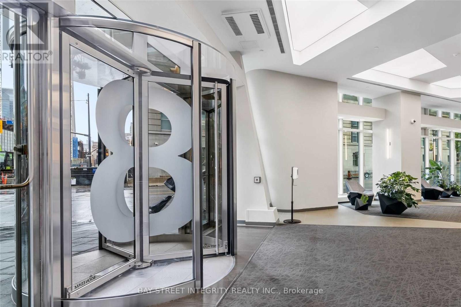 4910 - 8 The Esplanade, Toronto, Ontario M5E 0A6 - Photo 10 - C12543842