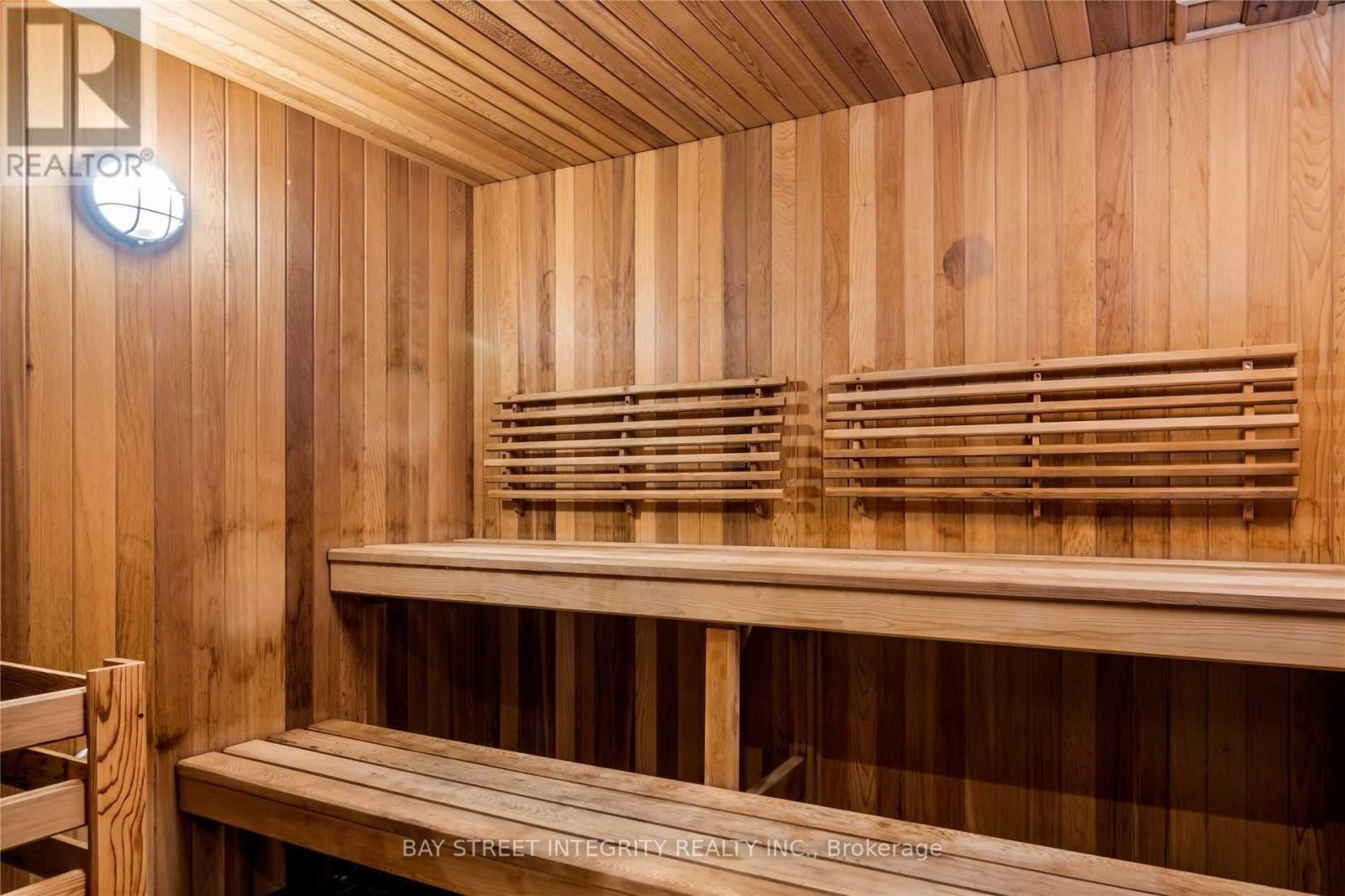 4910 - 8 The Esplanade, Toronto, Ontario M5E 0A6 - Photo 15 - C12543842