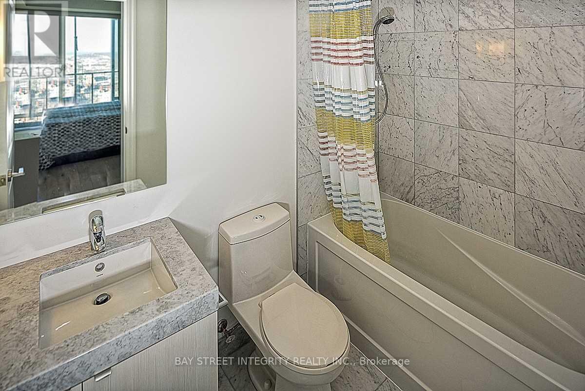 4910 - 8 The Esplanade, Toronto, Ontario M5E 0A6 - Photo 6 - C12543842