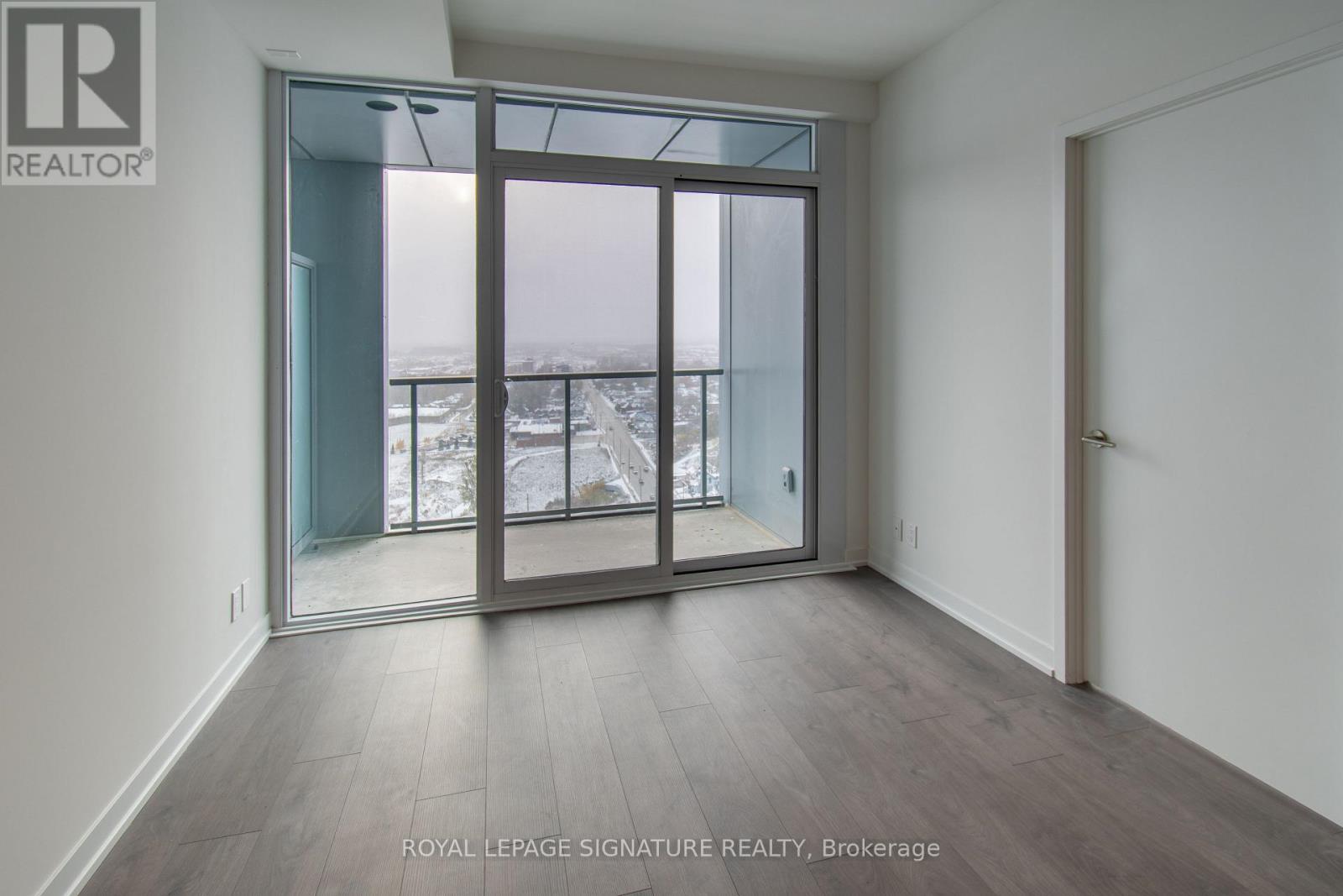 2201 - 39 Mary Street, Barrie, Ontario  L4N 1S9 - Photo 18 - S12542408