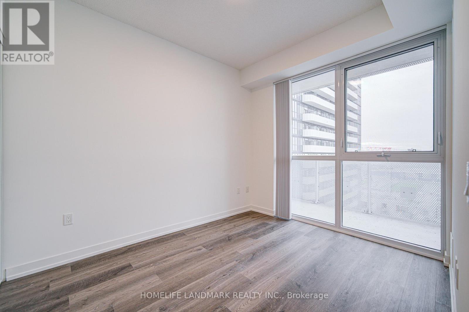1510 - 8 Interchange Way, Vaughan, Ontario  L4K 0P9 - Photo 12 - N12543844