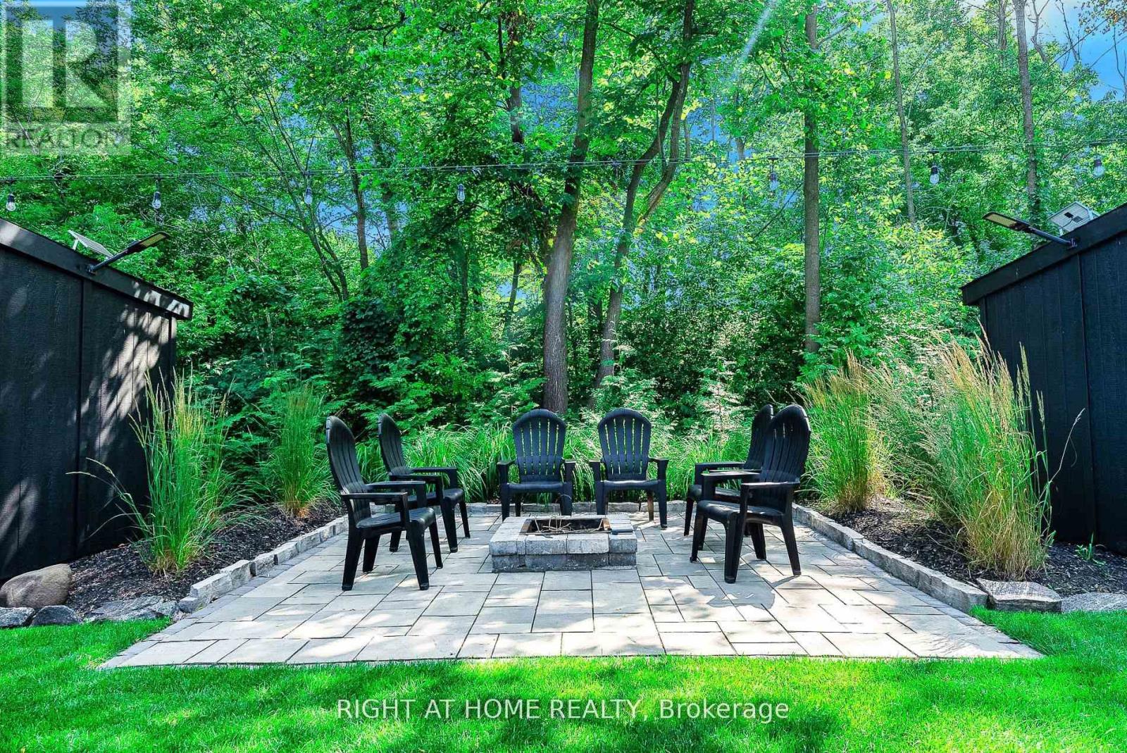 993 Gilmore Avenue, Innisfil, Ontario  L0L 1W0 - Photo 30 - N12543848