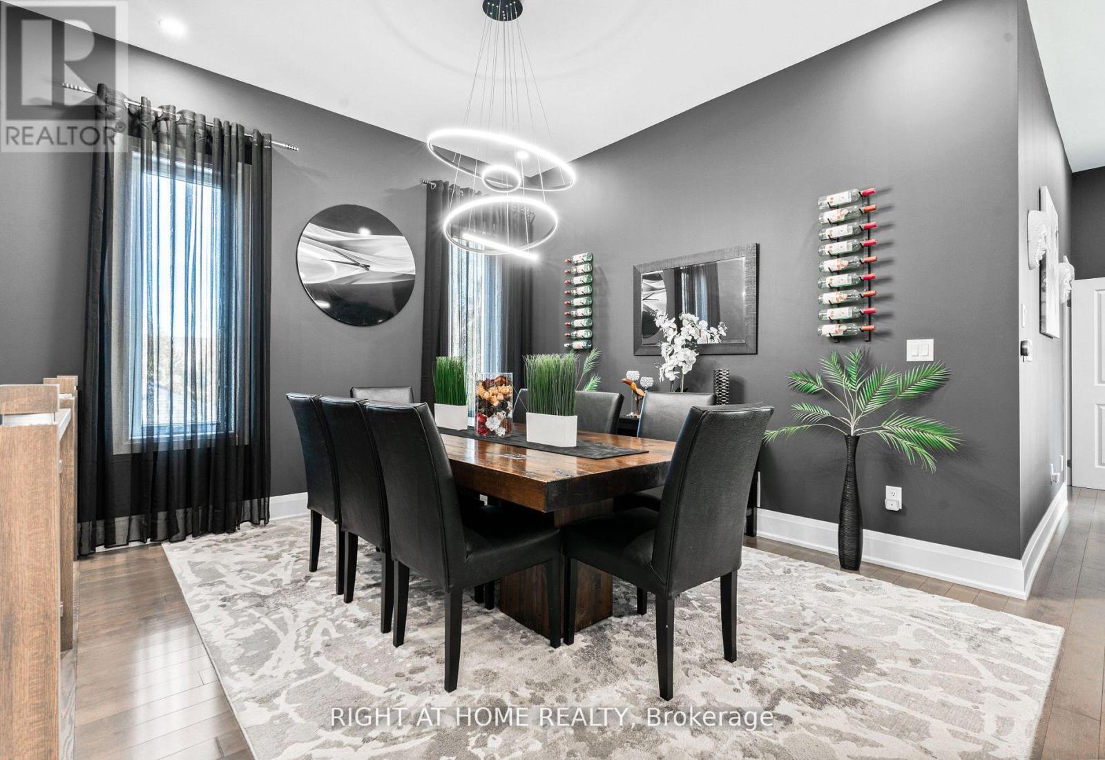 993 Gilmore Avenue, Innisfil, Ontario  L0L 1W0 - Photo 7 - N12543848