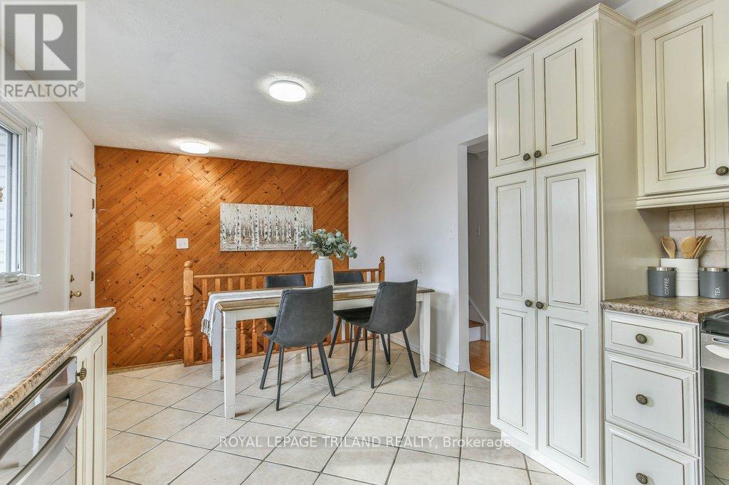 960 Osgoode Drive, London South, Ontario  N6E 1E1 - Photo 15 - X12543864