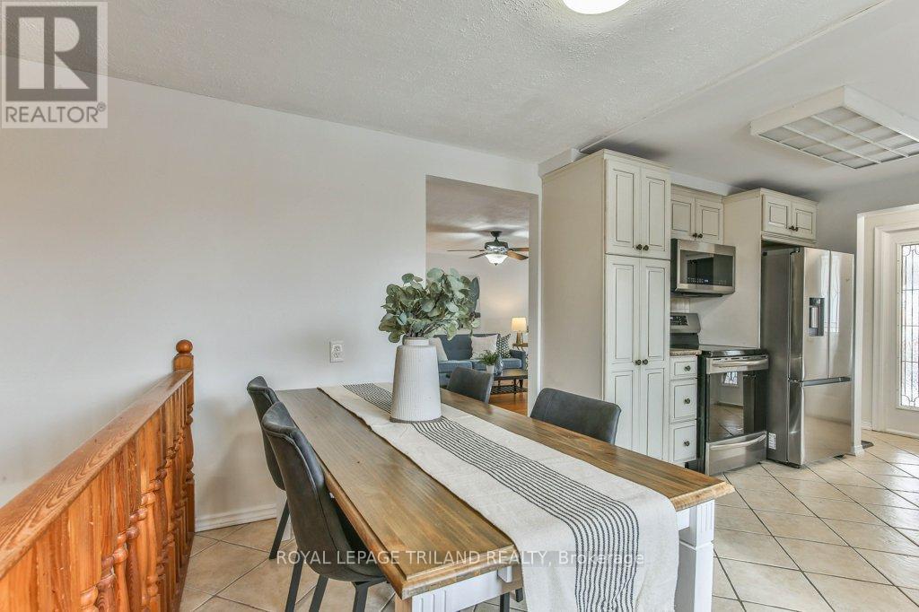 960 Osgoode Drive, London South, Ontario  N6E 1E1 - Photo 22 - X12543864