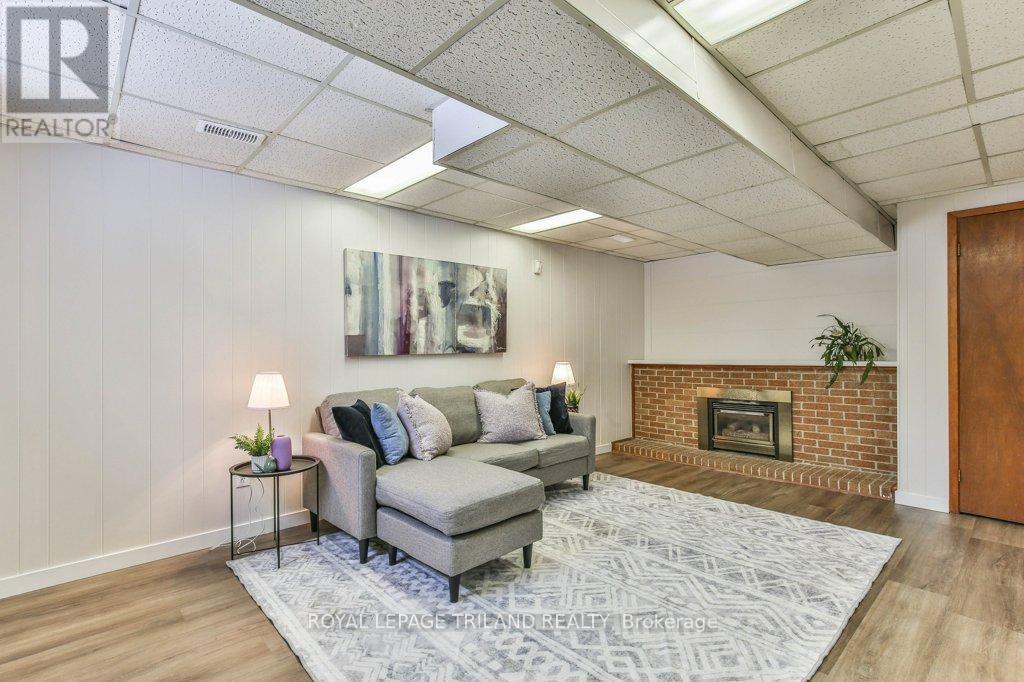 960 Osgoode Drive, London South, Ontario  N6E 1E1 - Photo 34 - X12543864