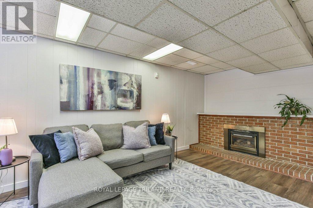 960 Osgoode Drive, London South, Ontario  N6E 1E1 - Photo 36 - X12543864