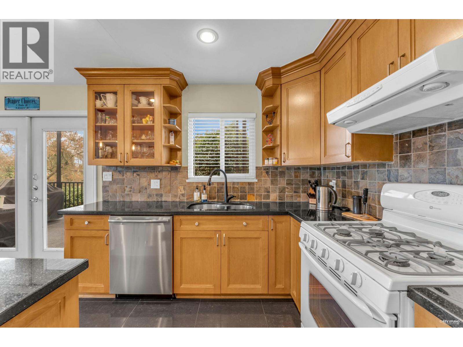 5814 Grove Avenue, Delta, British Columbia  V4K 2B4 - Photo 14 - R3065756