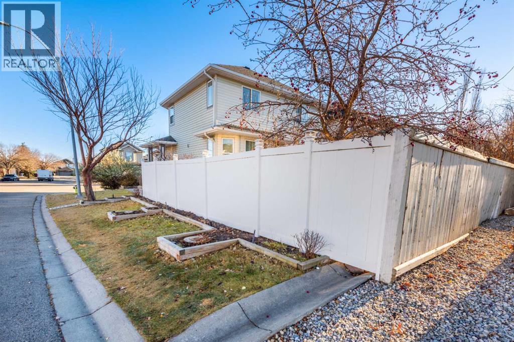 25 Hidden Valley Manor Nw, Calgary, Alberta  T3A 5V4 - Photo 37 - A2269849