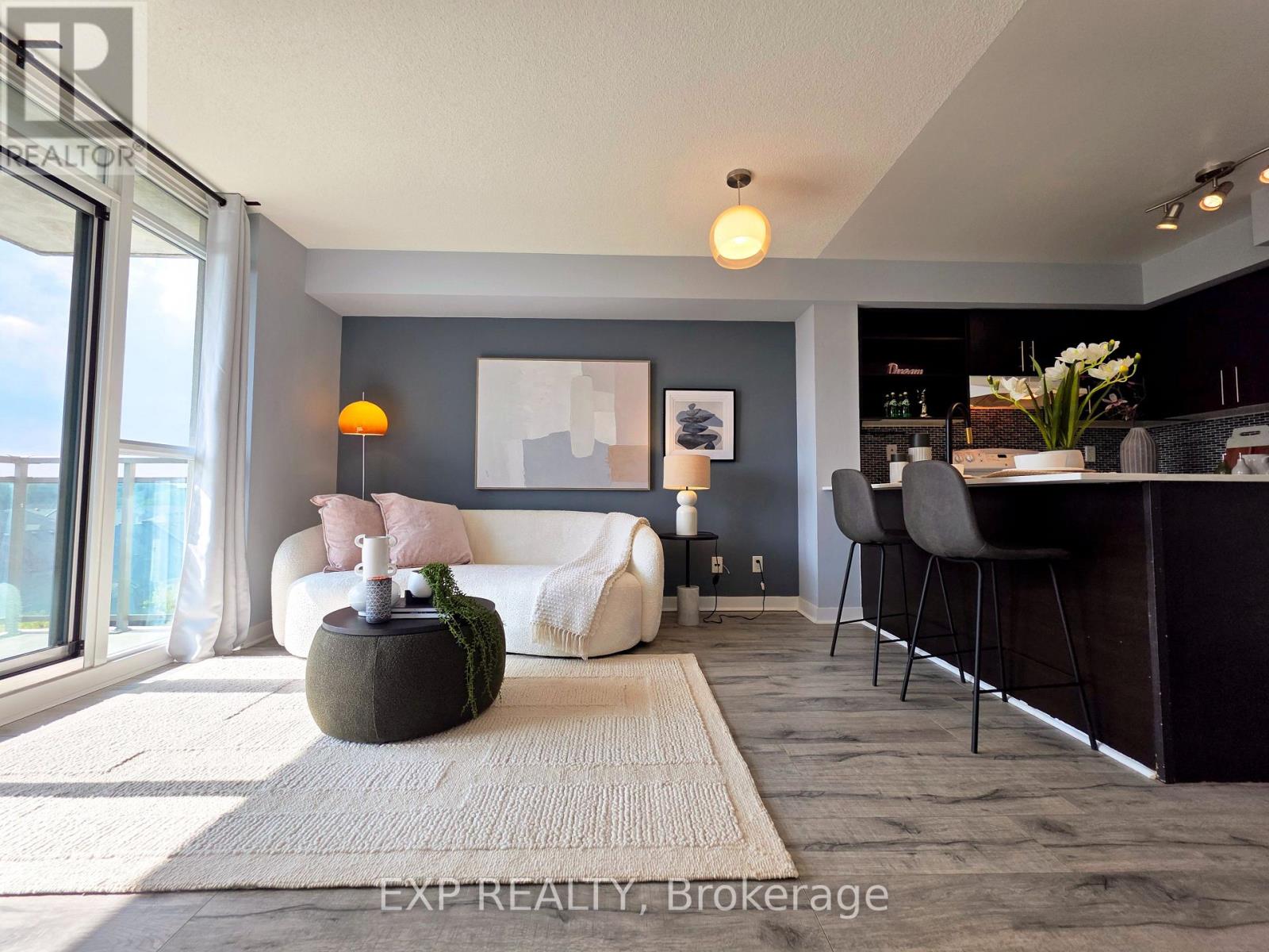 723 - 120 Dallimore Circle, Toronto, Ontario  M3C 4J1 - Photo 18 - C12543856