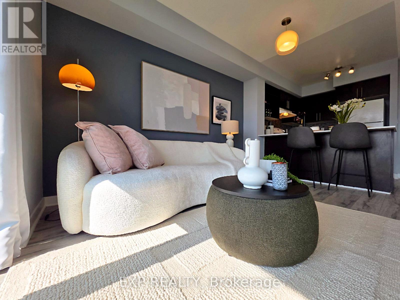 723 - 120 Dallimore Circle, Toronto, Ontario  M3C 4J1 - Photo 3 - C12543856