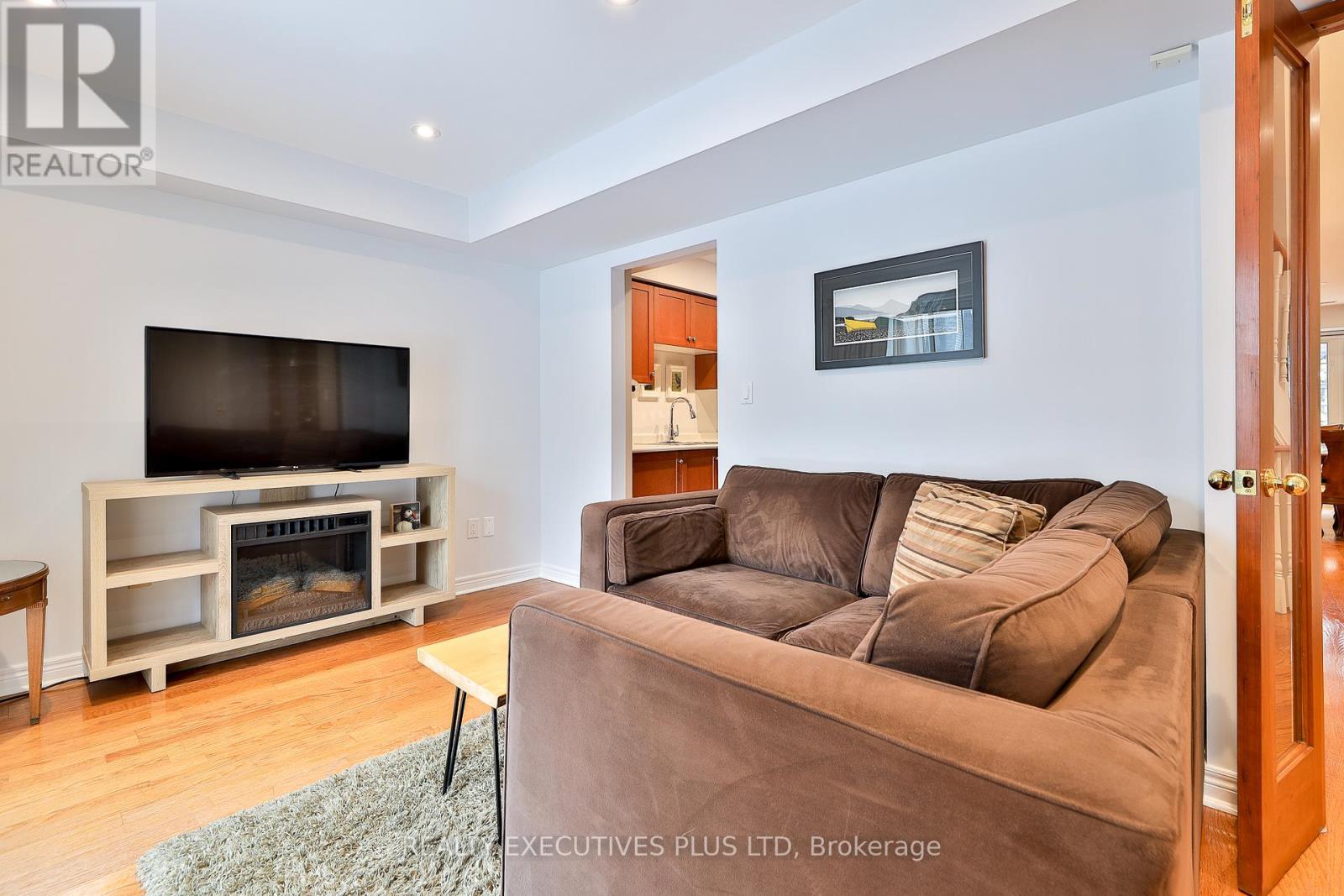 2 - 35 Massey Street, Toronto, Ontario  M6J 3W4 - Photo 12 - C12543862