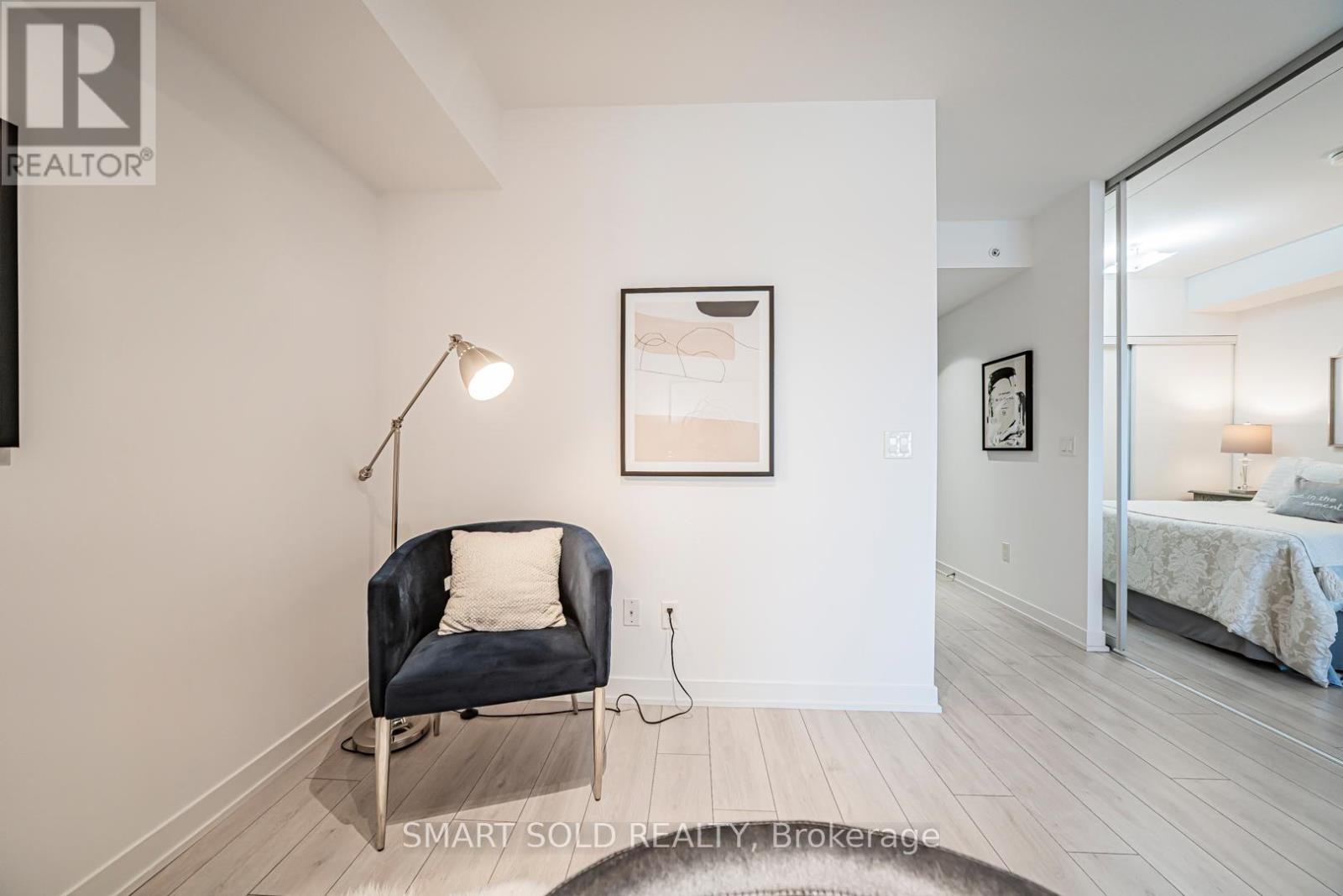 207 - 31 Tippett Road, Toronto, Ontario  M3H 2V1 - Photo 20 - C12543868