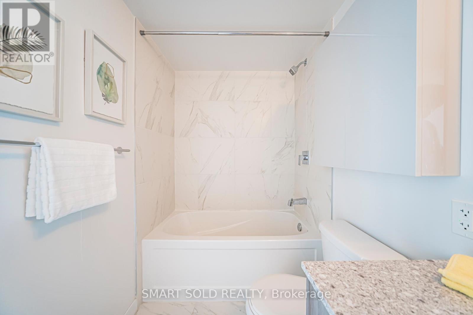 207 - 31 Tippett Road, Toronto, Ontario  M3H 2V1 - Photo 32 - C12543868