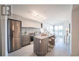207 - 31 TIPPETT ROAD, Toronto, Ontario