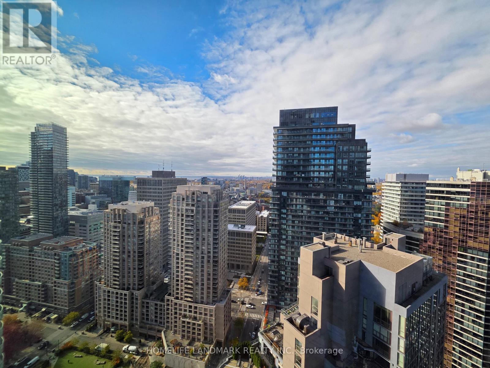 3916 - 8 Wellesley Street W, Toronto, Ontario  M4Y 0J5 - Photo 5 - C12543872