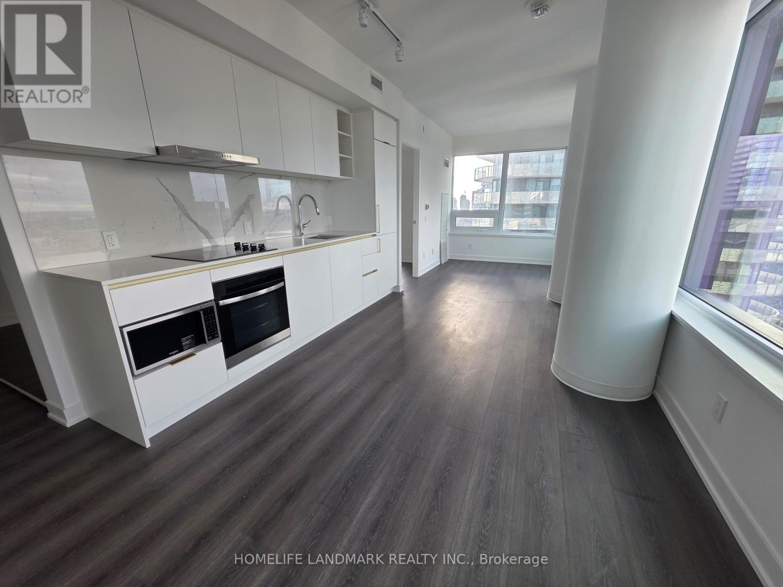 3916 - 8 Wellesley Street W, Toronto, Ontario  M4Y 0J5 - Photo 8 - C12543872