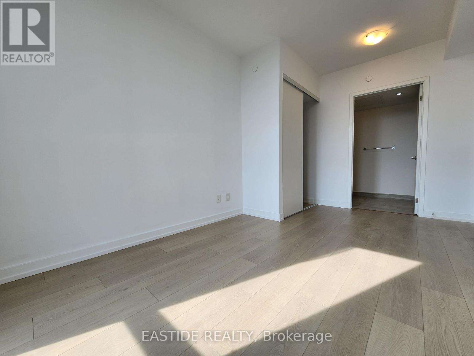 2704 - 6 Sonic Way, Toronto, Ontario  M3C 0P1 - Photo 14 - C12543886