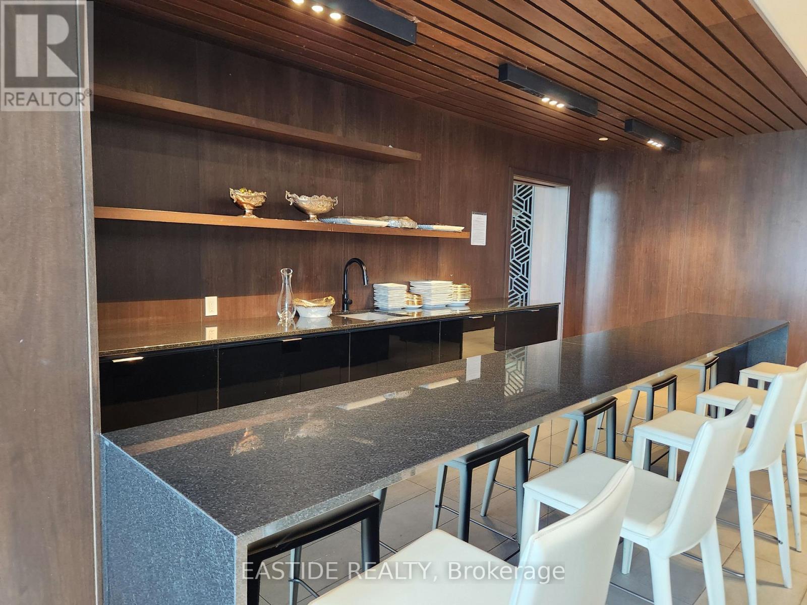 2704 - 6 Sonic Way, Toronto, Ontario  M3C 0P1 - Photo 19 - C12543886