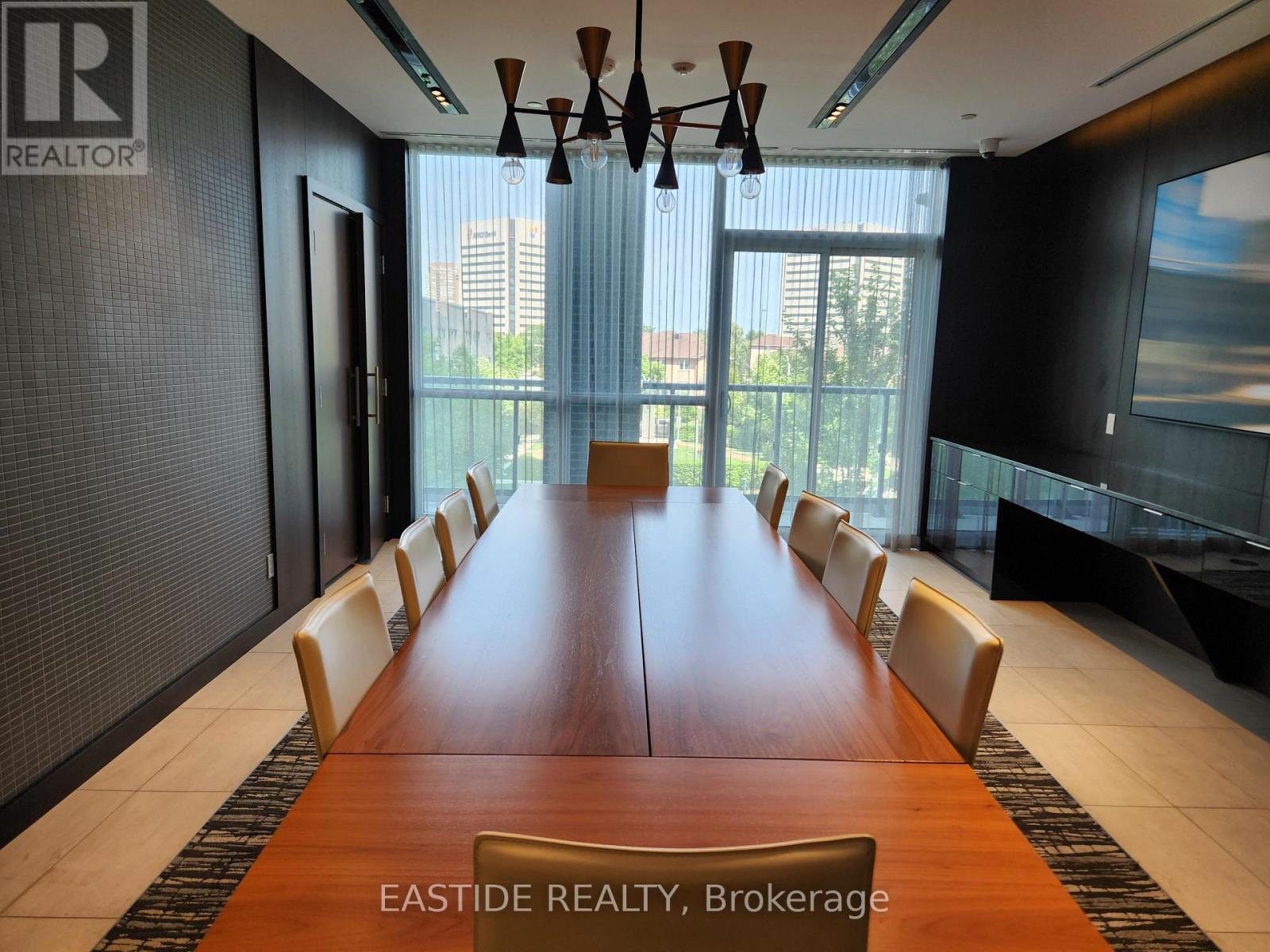 2704 - 6 Sonic Way, Toronto, Ontario  M3C 0P1 - Photo 20 - C12543886