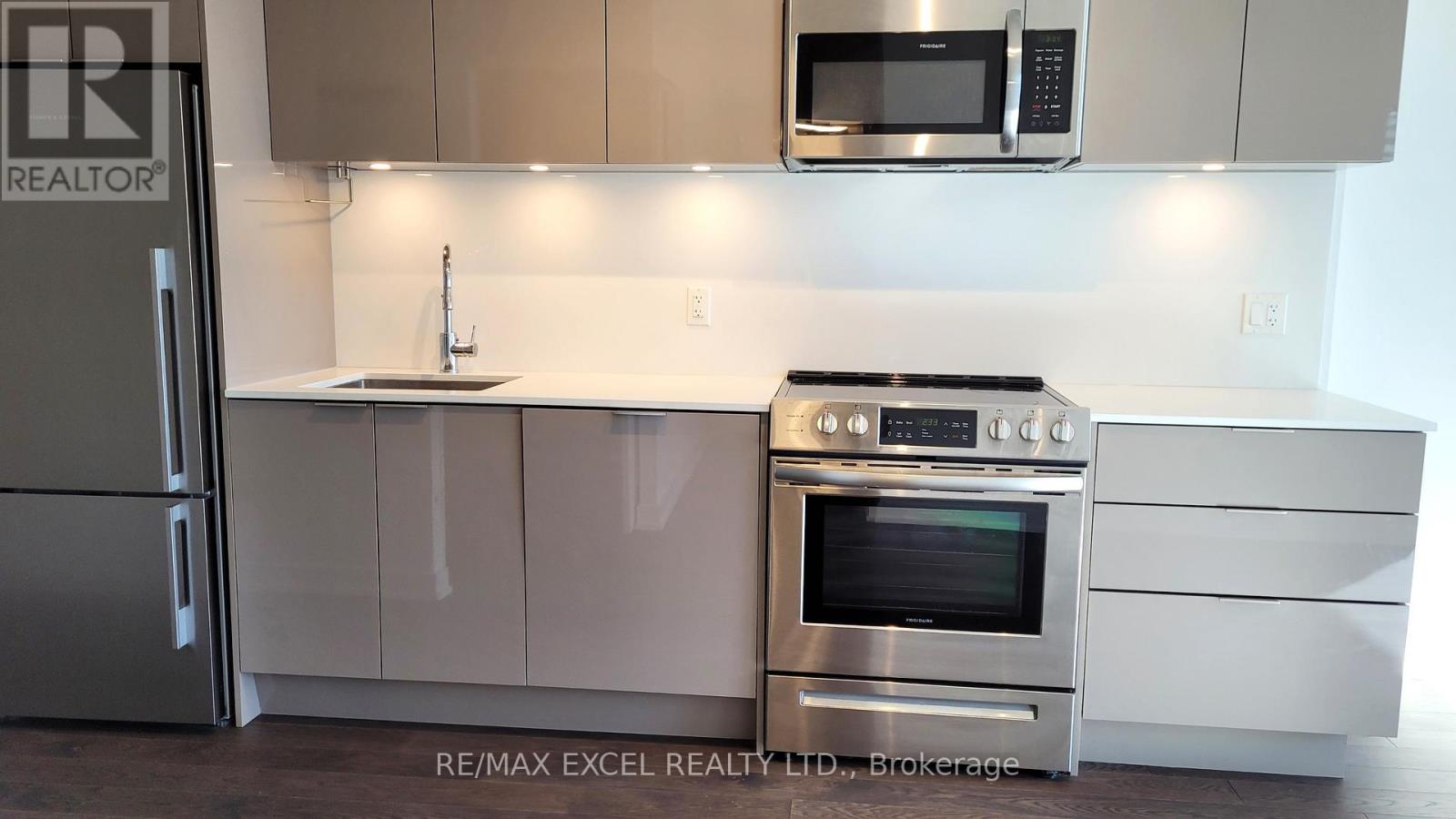 2104 - 25 Richmond Street E, Toronto, Ontario  M5C 0A6 - Photo 5 - C12543894