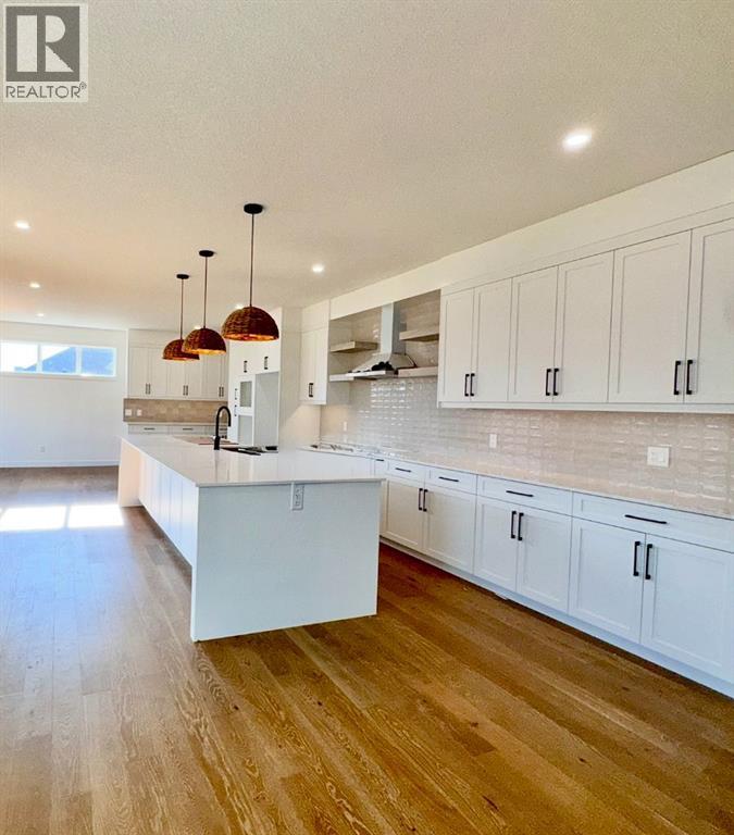 37 North Bridges Bay Sw, Langdon, Alberta  T0J 1X3 - Photo 6 - A2248184