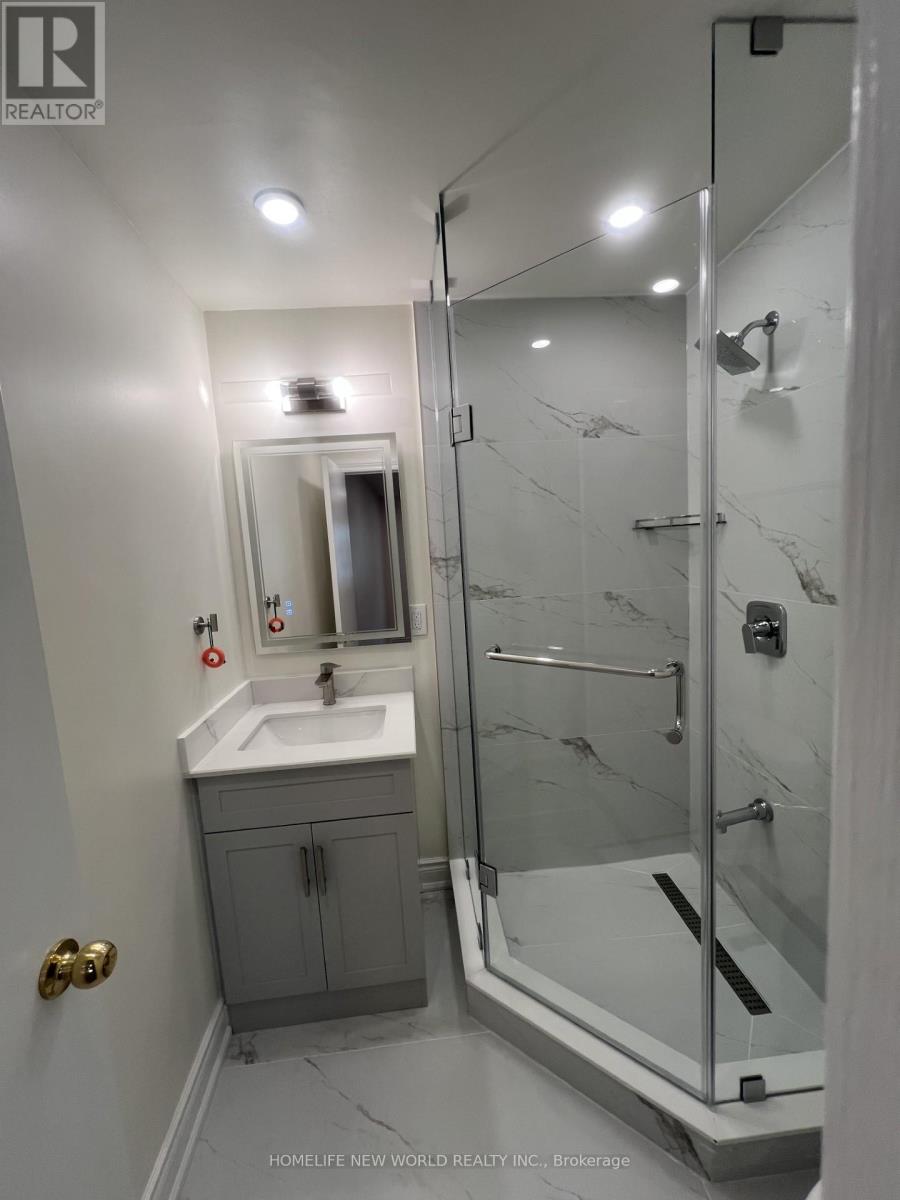 Upper 1 - 69 Silversted Drive, Toronto, Ontario  M1S 3G4 - Photo 11 - E12543878