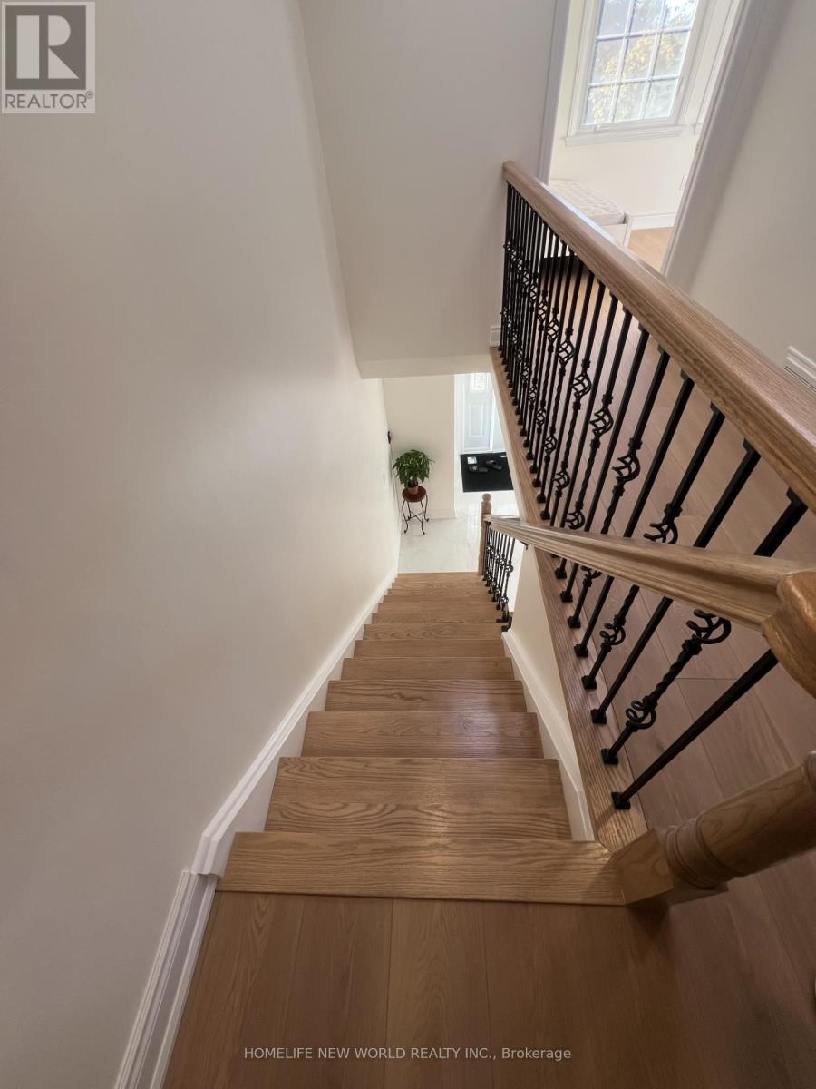 Upper 1 - 69 Silversted Drive, Toronto, Ontario  M1S 3G4 - Photo 7 - E12543878