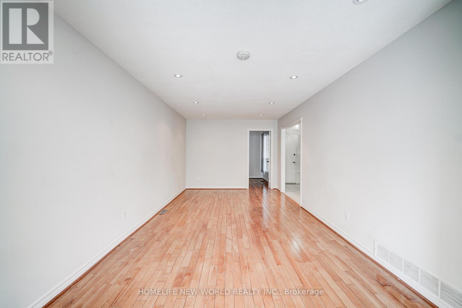 1st & 2nd - 31 Spangler Road, Markham, Ontario  L3S 2G2 - Photo 19 - N12543876