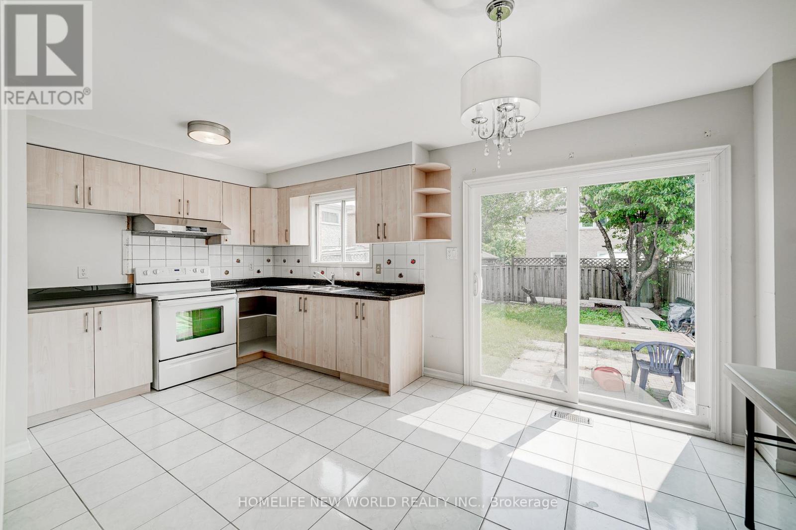 1st & 2nd - 31 Spangler Road, Markham, Ontario  L3S 2G2 - Photo 20 - N12543876